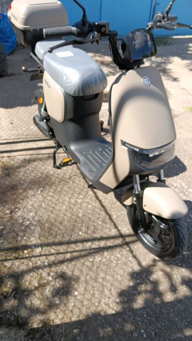 Vând,schimb scuter electric.