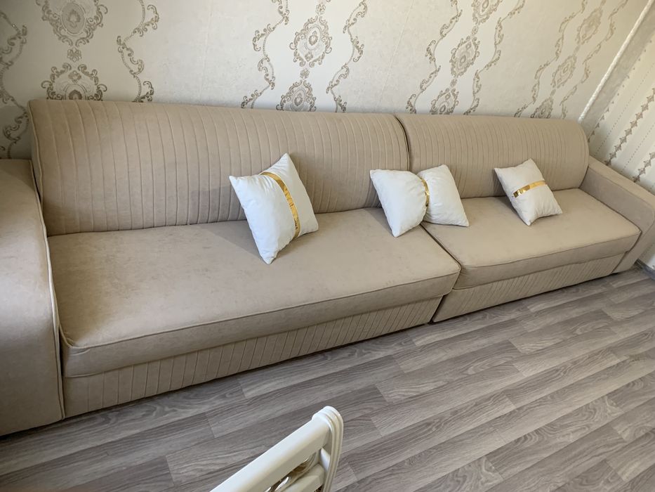 Срочно продам новый диван