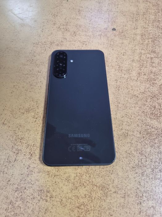 Продам Samsung A36 256gb