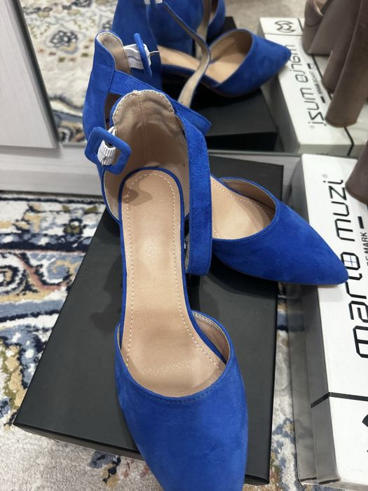 Ботильоны и туфли.