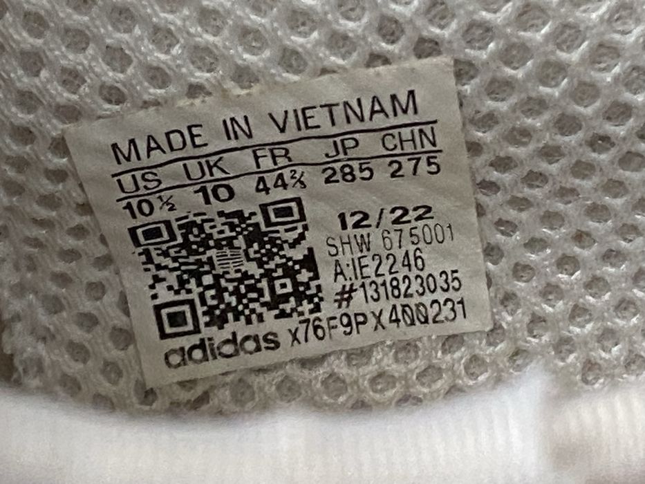 adidas originali NMD R1 V2 Cloud White mar 43/44 int 28,5 cm