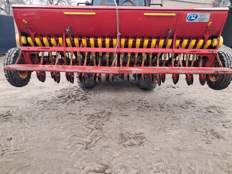 Галла экадиган сеялка сотилади