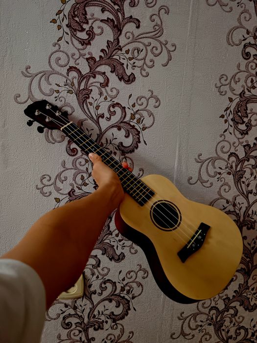 Укулеле Гавайски 15к