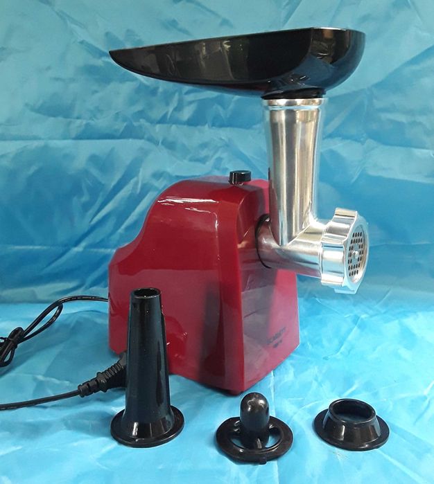 Mașina tocat electrică SCARLETT 1800 W NOUĂ - 190 Lei