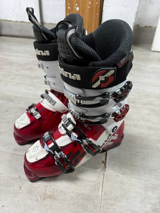 Продавам ски обувки  Alpina XTHOR 110 размер 27.5