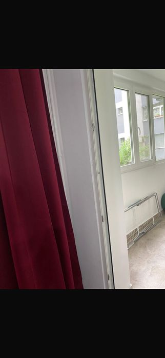 Apartment 4 camere de închiriat