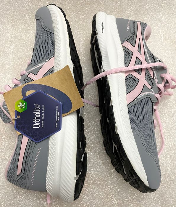 Кроссовки беговые ASICS женские