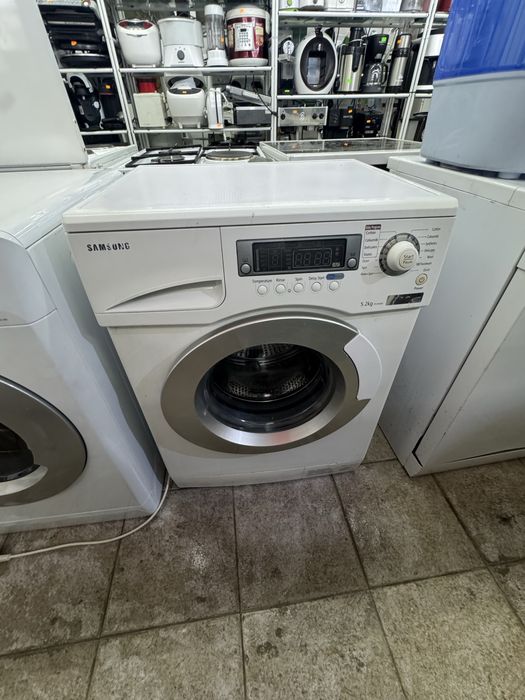 Пералня с сушилня INDESIT