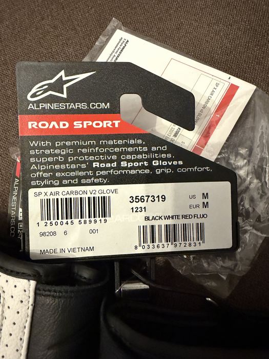 Manusi Moto Alpinestars SP X Air Carbon V2 , NOI! marime S/M (nu dainese,spidi,revit,five,knox,oxford)