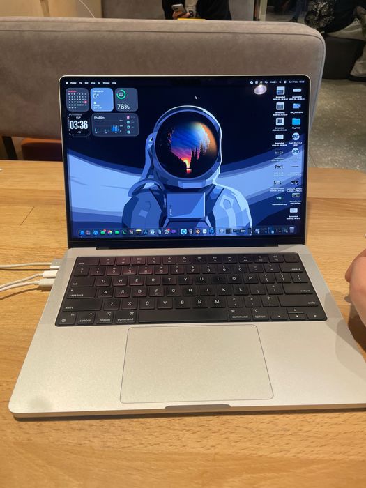 Macbook pro m2 pro 16/512 14-inch 16 yader 120 fps quvat 40 soatgacha