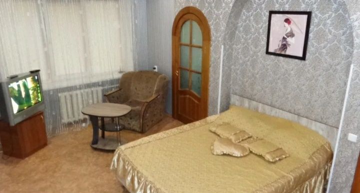 Сарыарка 11-Кенесары,  2ч 2000