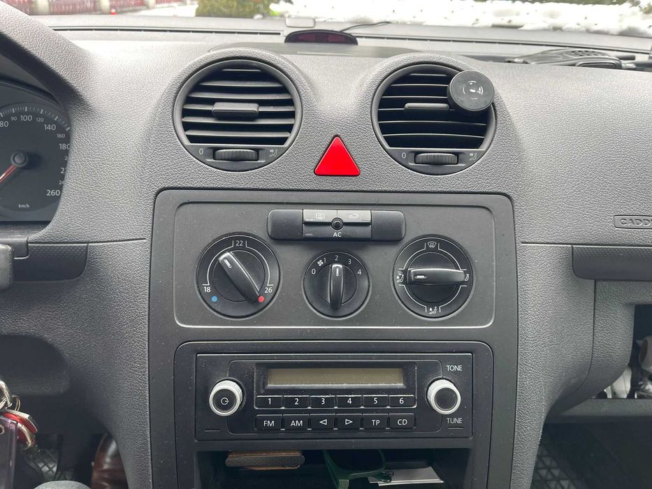 Micro camper van Volkswagen Caddy Maxi