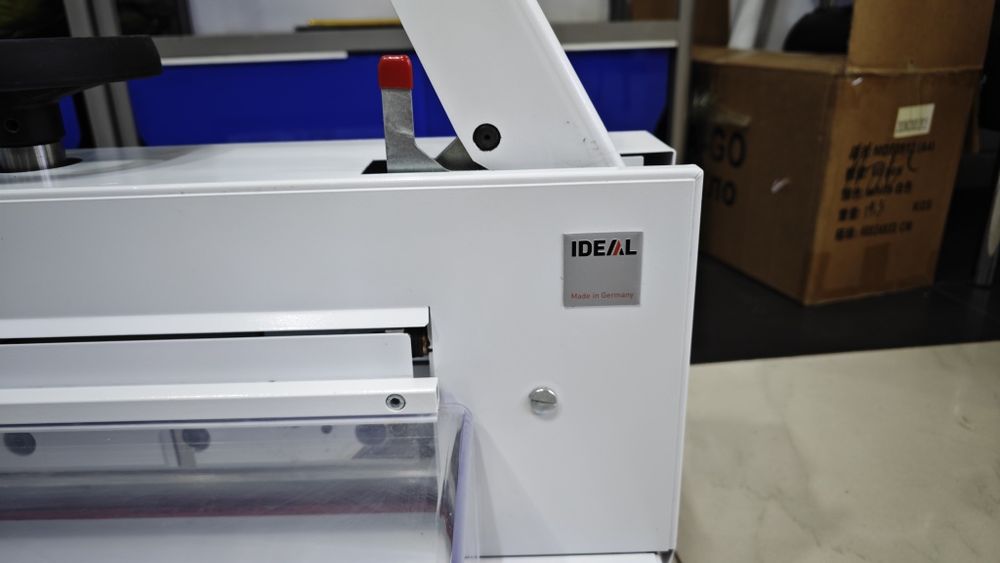 Гильотина ideal 4705