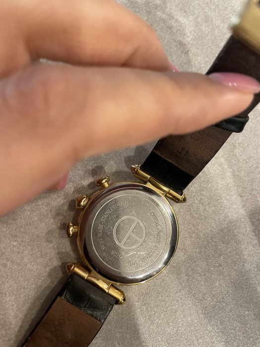 Оригинален дамски чаковник “Claude Bernard “