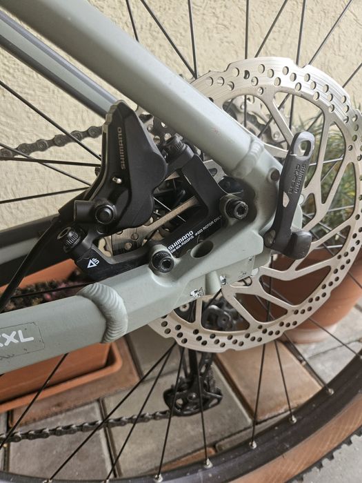 Bicicleta electrica Cube reaction race 625