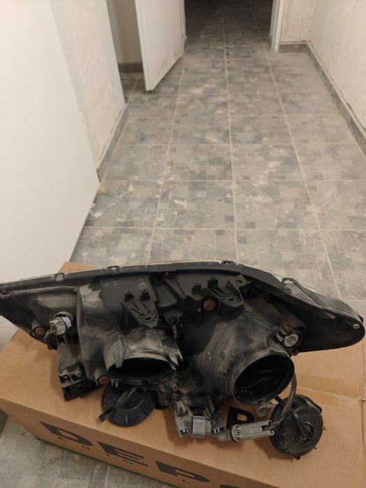 Фар десен Mitsubishi ASX Оригинален