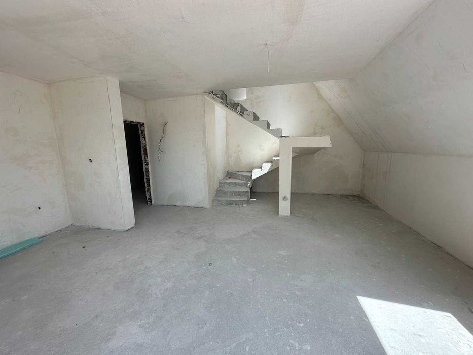 Продава се Мезонет в Пловдив, Център - 234 кв.м за 1350 €/кв.м - Снимка #3