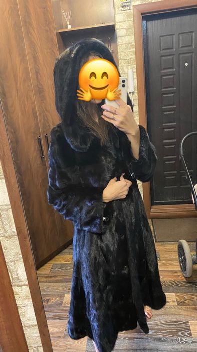 Продам норковую шубу