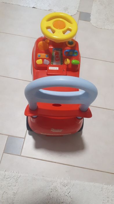 De vânzare babytaxiu de curse Fulger McQueen cu sunete și lumini