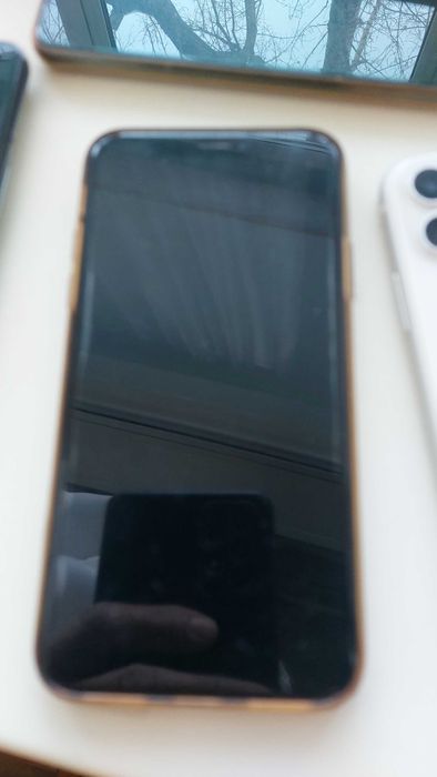 Продам смартфоны на запчасти