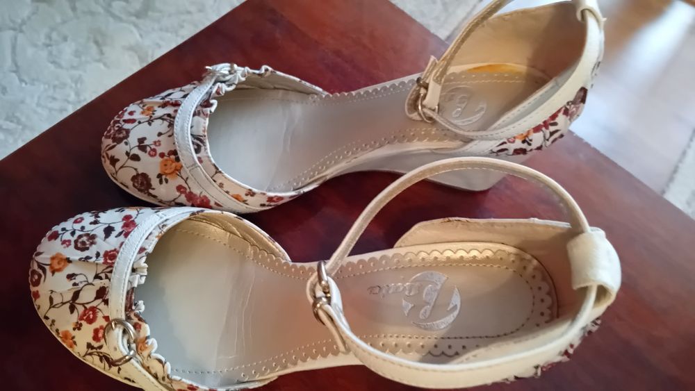 Pantofi Bata mar 38,inter 24,5cm