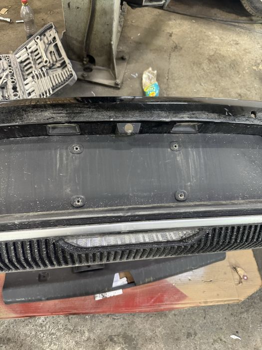 Продам бампер Byd Han в сборе