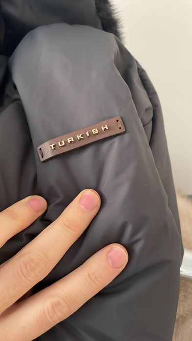 Продам новую куртка RAFAELLO