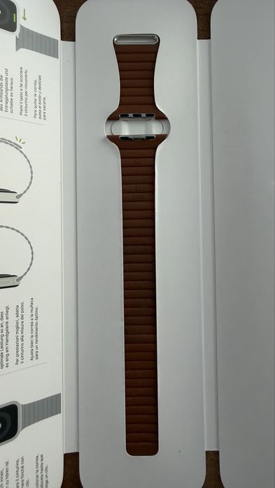 Оригинални каишки за Apple Watch 49/46/45 мм