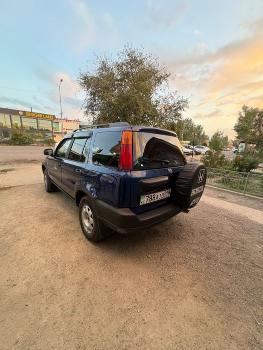 Mashina Honda  CRV