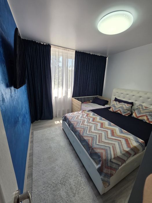 Apartament 3 camere semidecomandat,etaj 1, Tiglina 1 zona Francezi