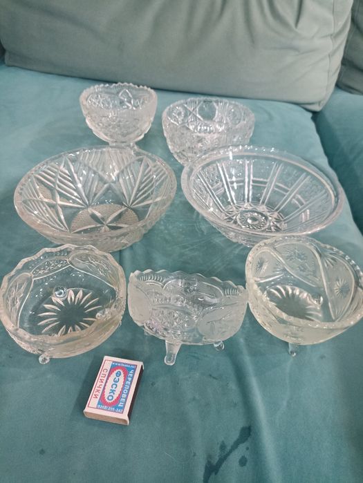 Тарелки 50 штук, хрусталь  Юг