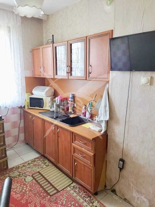 Продава се Етаж от къща в Карнобат - 91 кв.м за 854 €/кв.м - Снимка #5