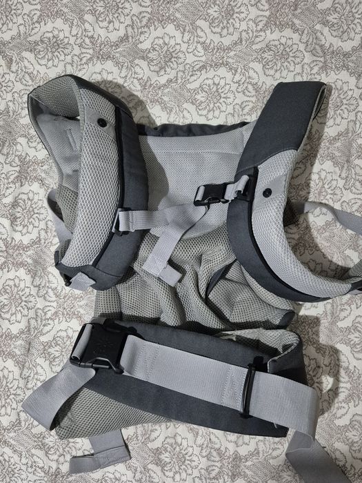 Эргорюкзак, кенгуру Ergobaby для ребёнка