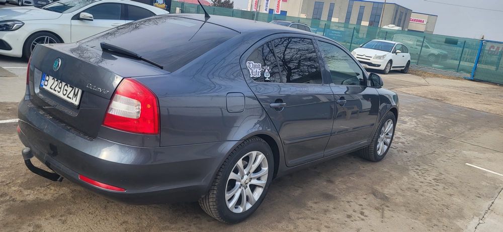 Skoda   Octavia.