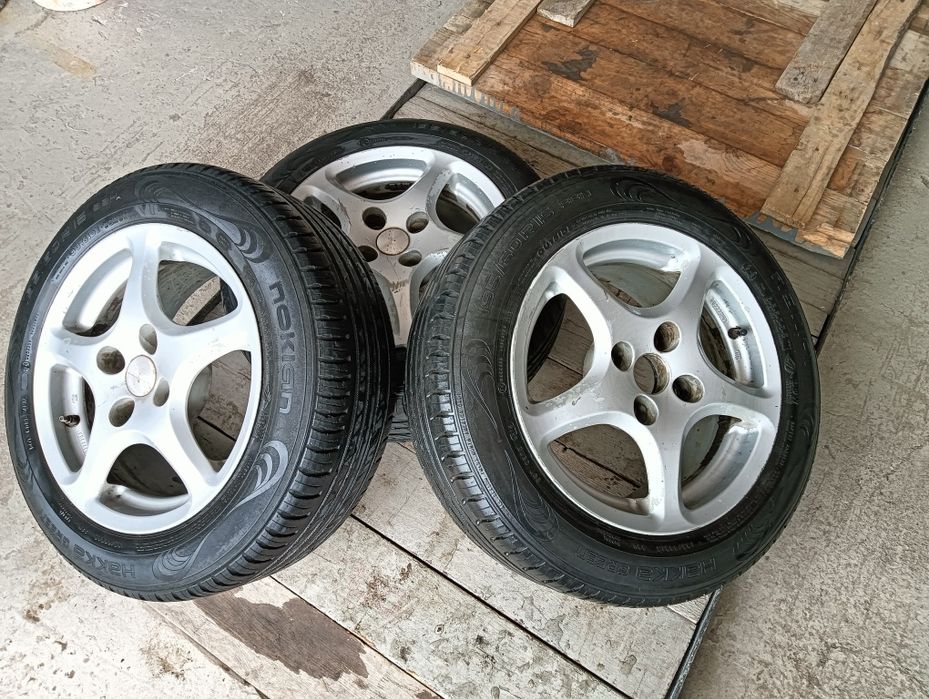 Продам колесо летние