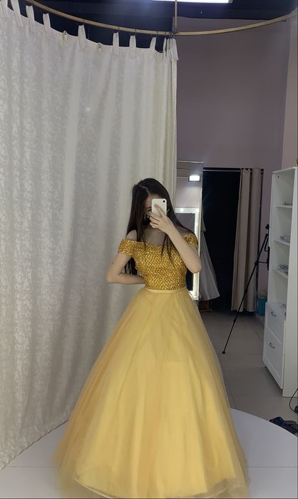 продаётся жёлтое платье