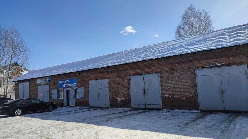 Продам действующий прибыльный бизнес,  район Байтерек, первая линия.