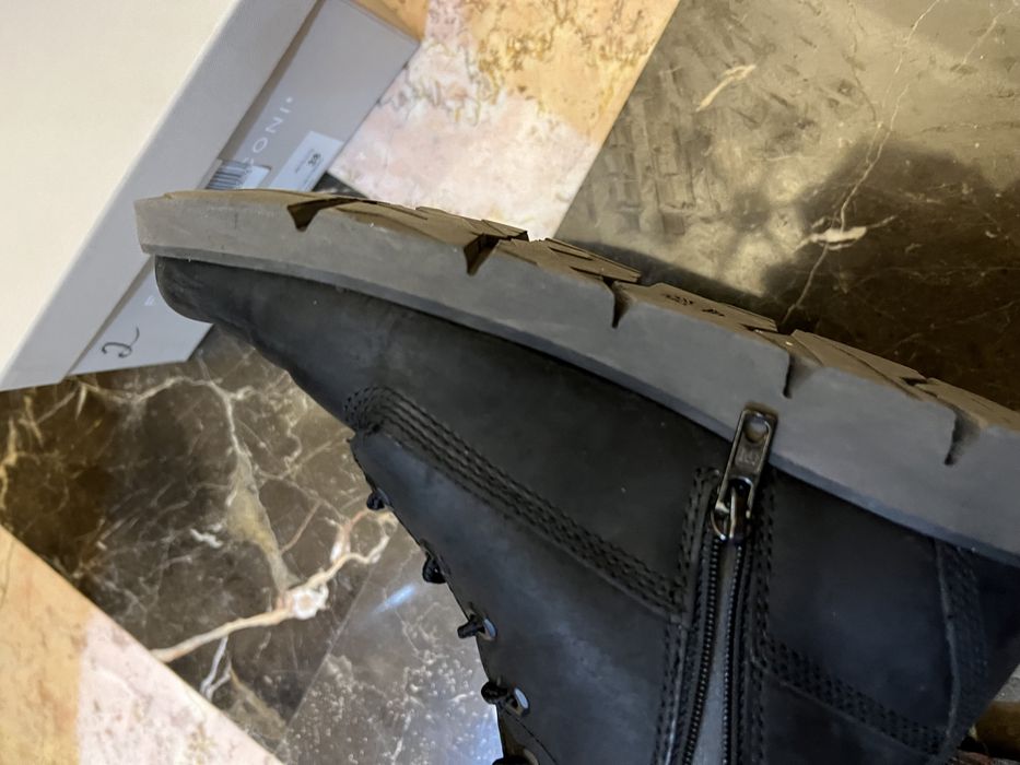 Продам ботинки Timberland