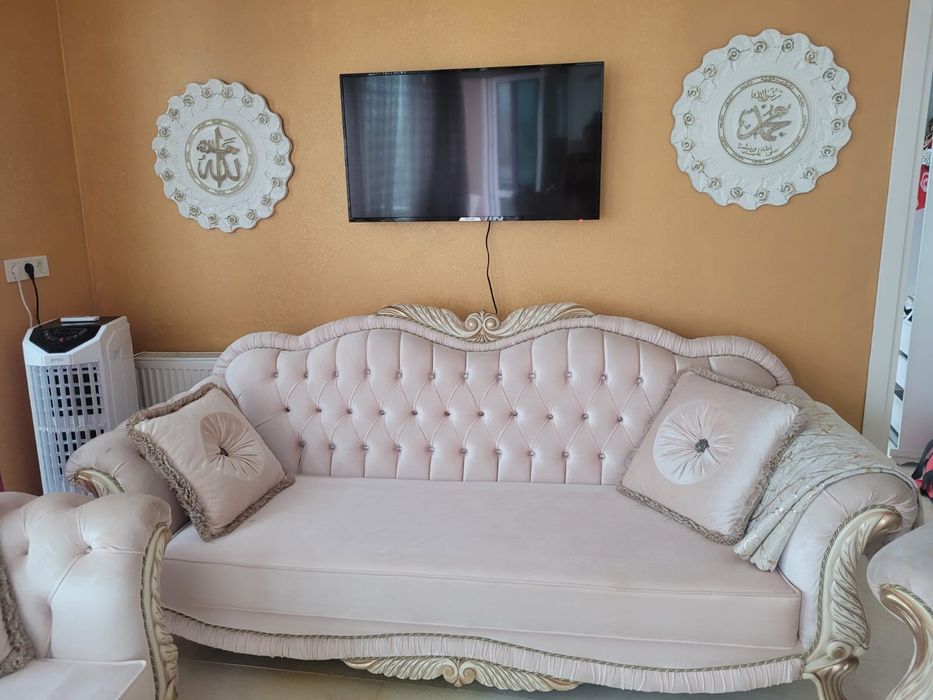 Продава се Двустаен апартамент в с. Резово, Област Бургас - 70 кв.м за 1093 €/кв.м - Снимка #1