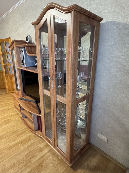 Шкаф для посуды , горка