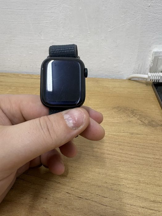 Продам Apple Watch 9 41mm