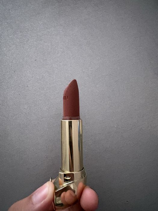 Продам помаду от Guerlain