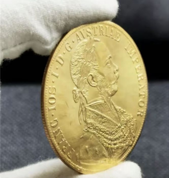 Monede placate cu aur 24 k