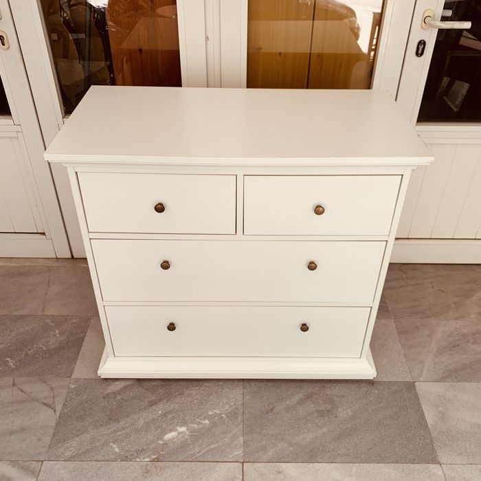 Датски скрин Paris