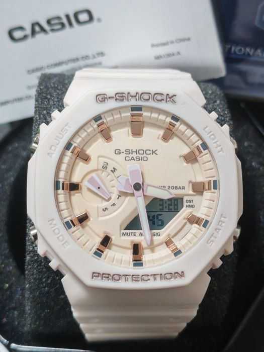 Casio G-Shock GA-2100 Roze Gold