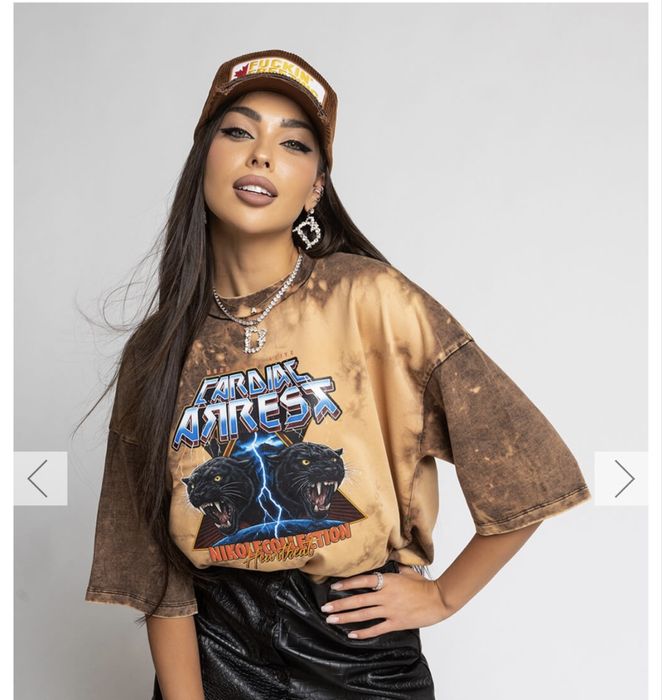 Nikole сетове и тениски