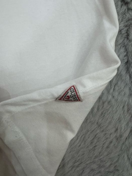 Мъжка тениска GUESS . Размер М