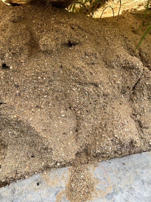 Vand nisip fin pentru tencuiala si alte lucrari