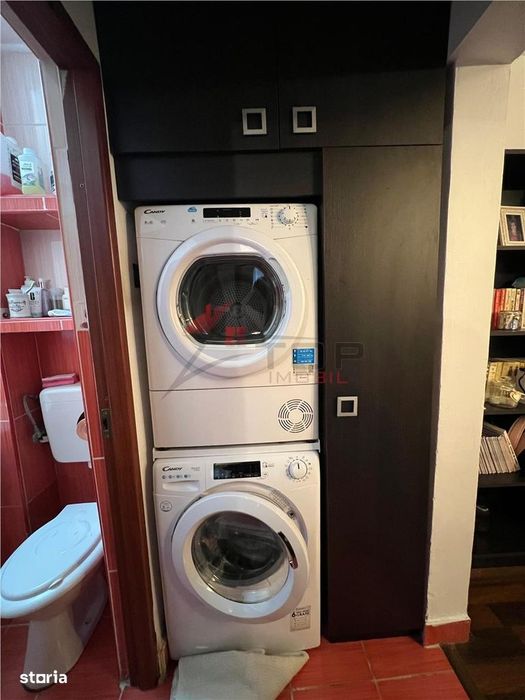 Vanzare apartament cu 3 camere - Podu Ros