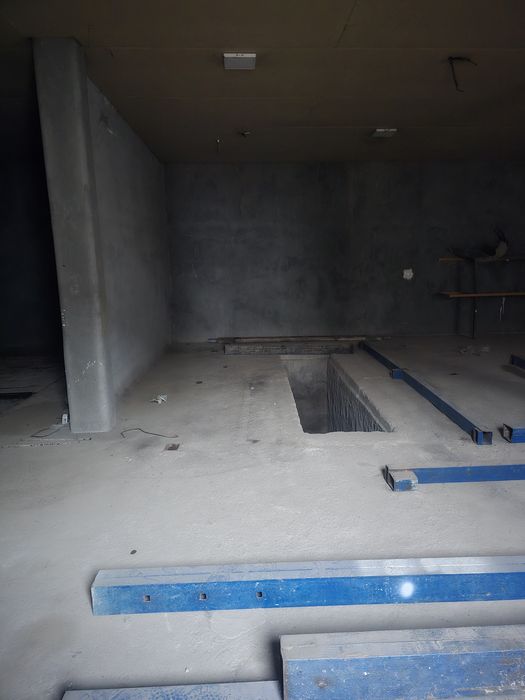 Afto serviz, Akfa servis bosh zdanya bor